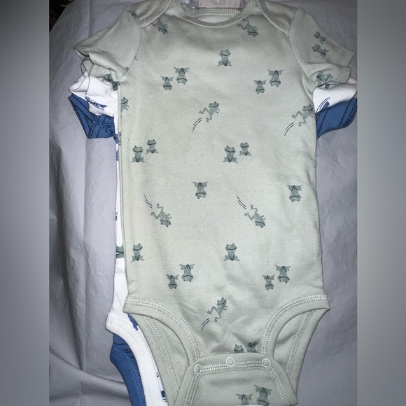 Carters just one you - Picture 2 of 4